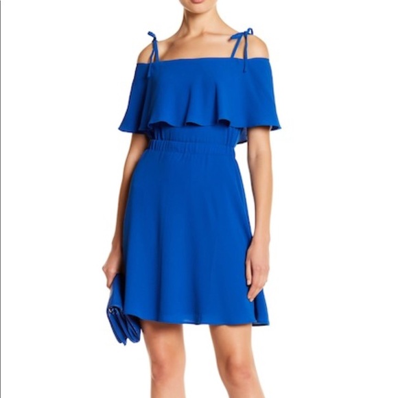 Vince Camuto Dresses & Skirts - VINCE CAMUTO Blue Ruffle Dress Bow Tie Straps 10